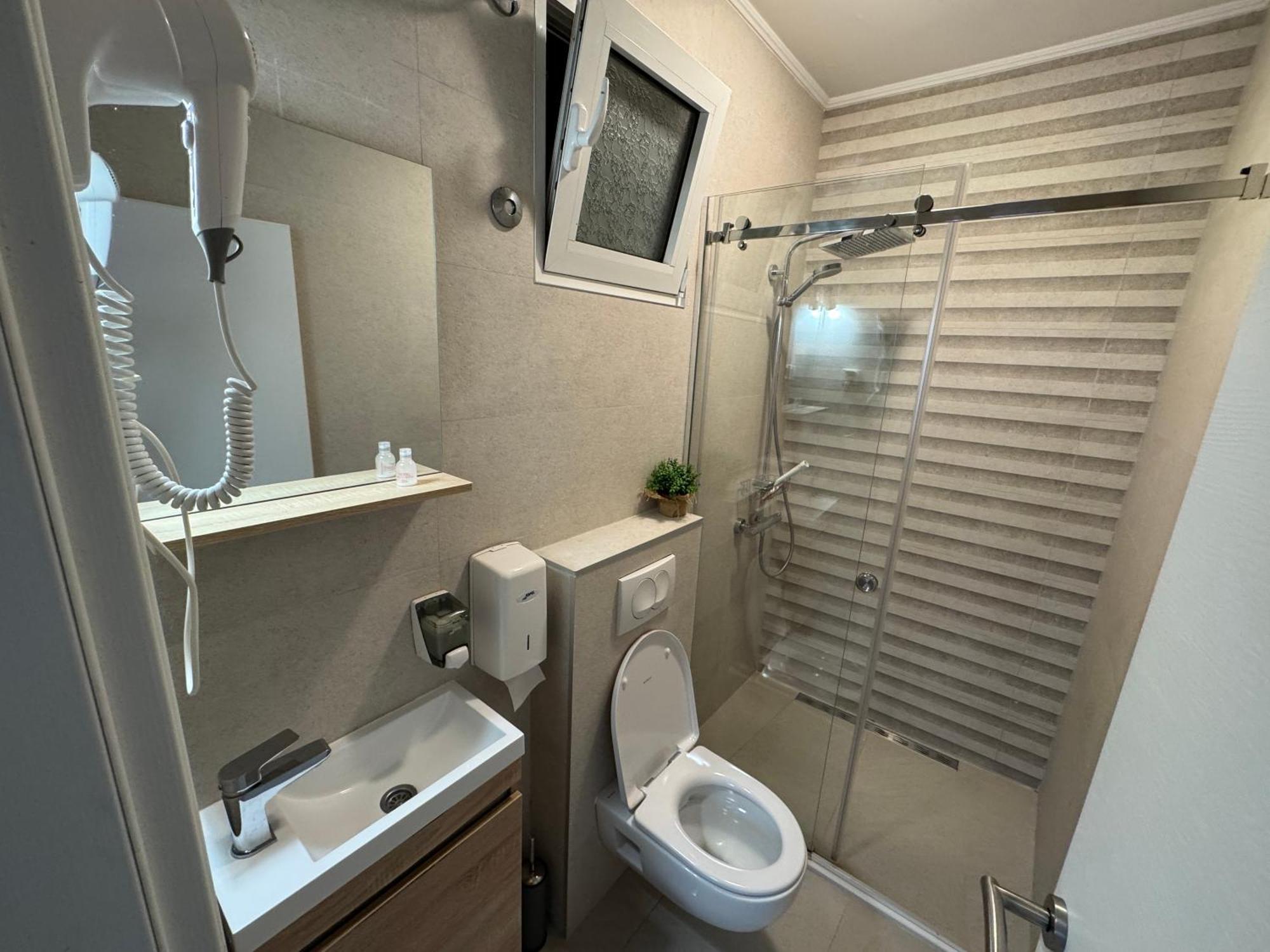 Apartments Marilu Kotor Luaran gambar